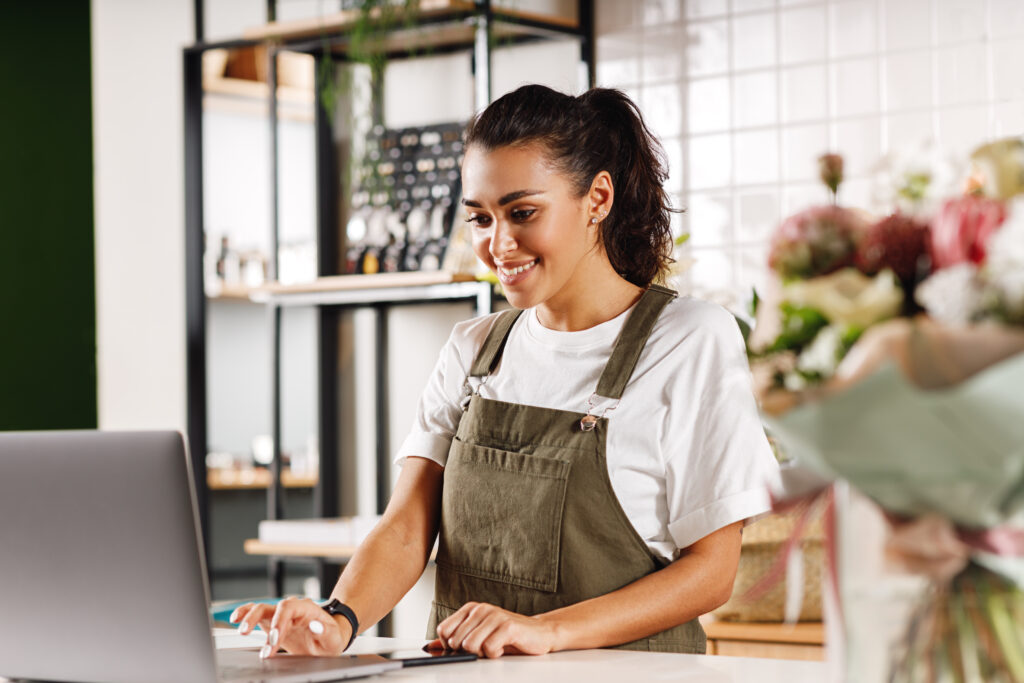 How AI Tools Help Women Grow Their Businesses Fast