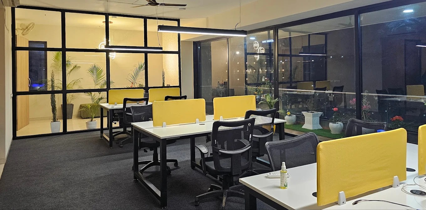 Modern collaborative workspace designed to support women entrepreneurs and digital marketing training.