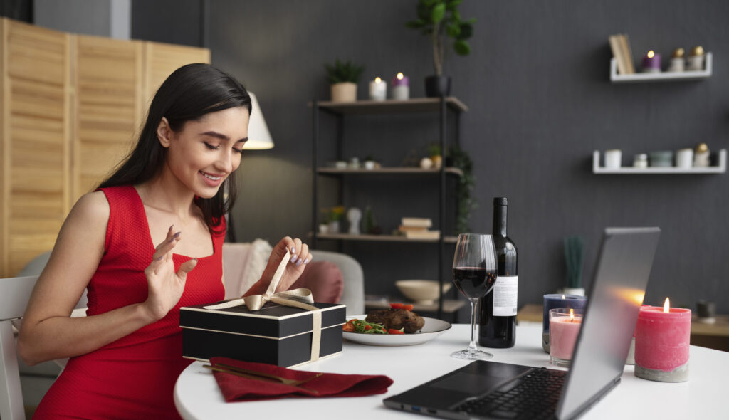 How Pinterest Helps Women Boost Fashion & Home Decor Sales
